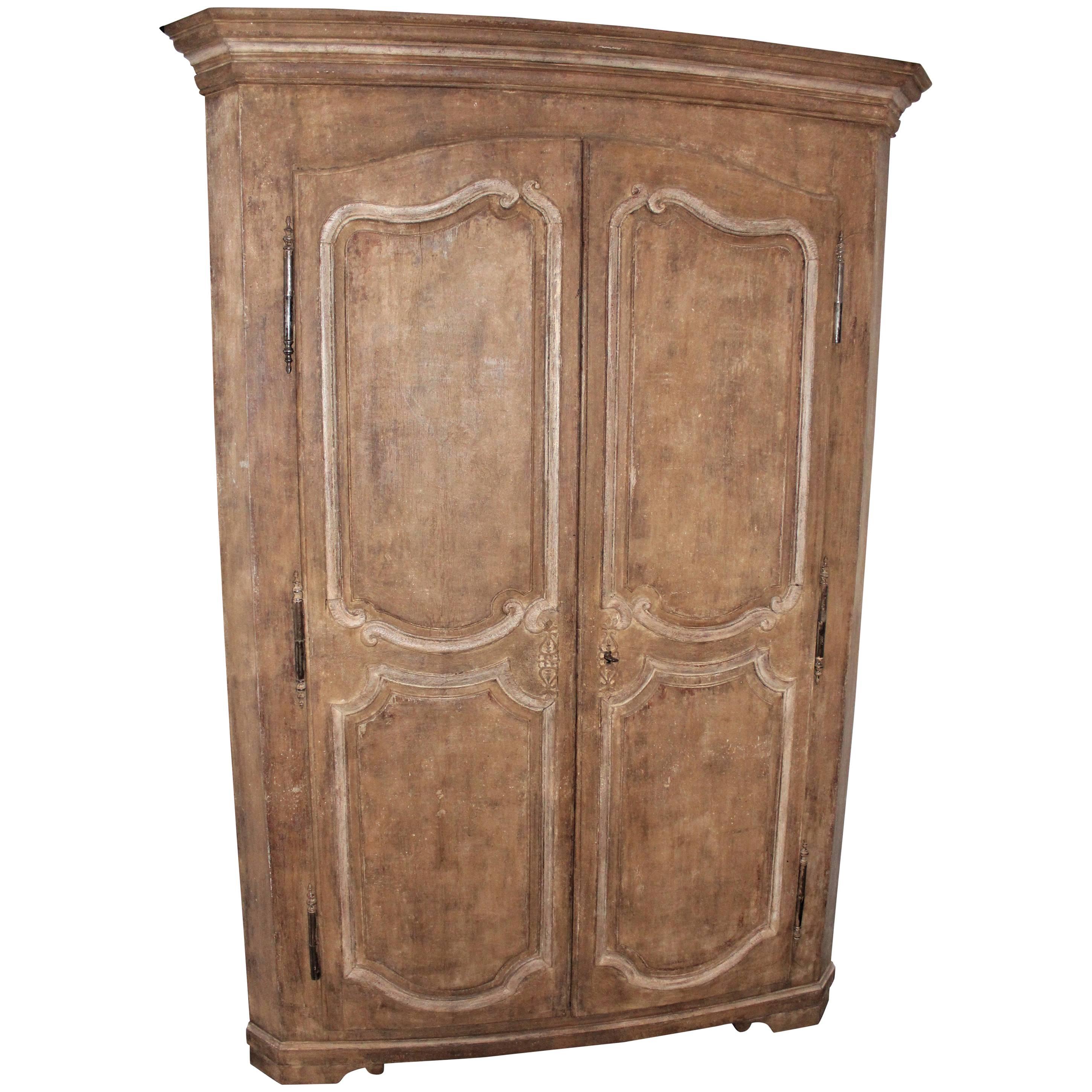 Exceptional French Oak Corner Cabinet For Sale