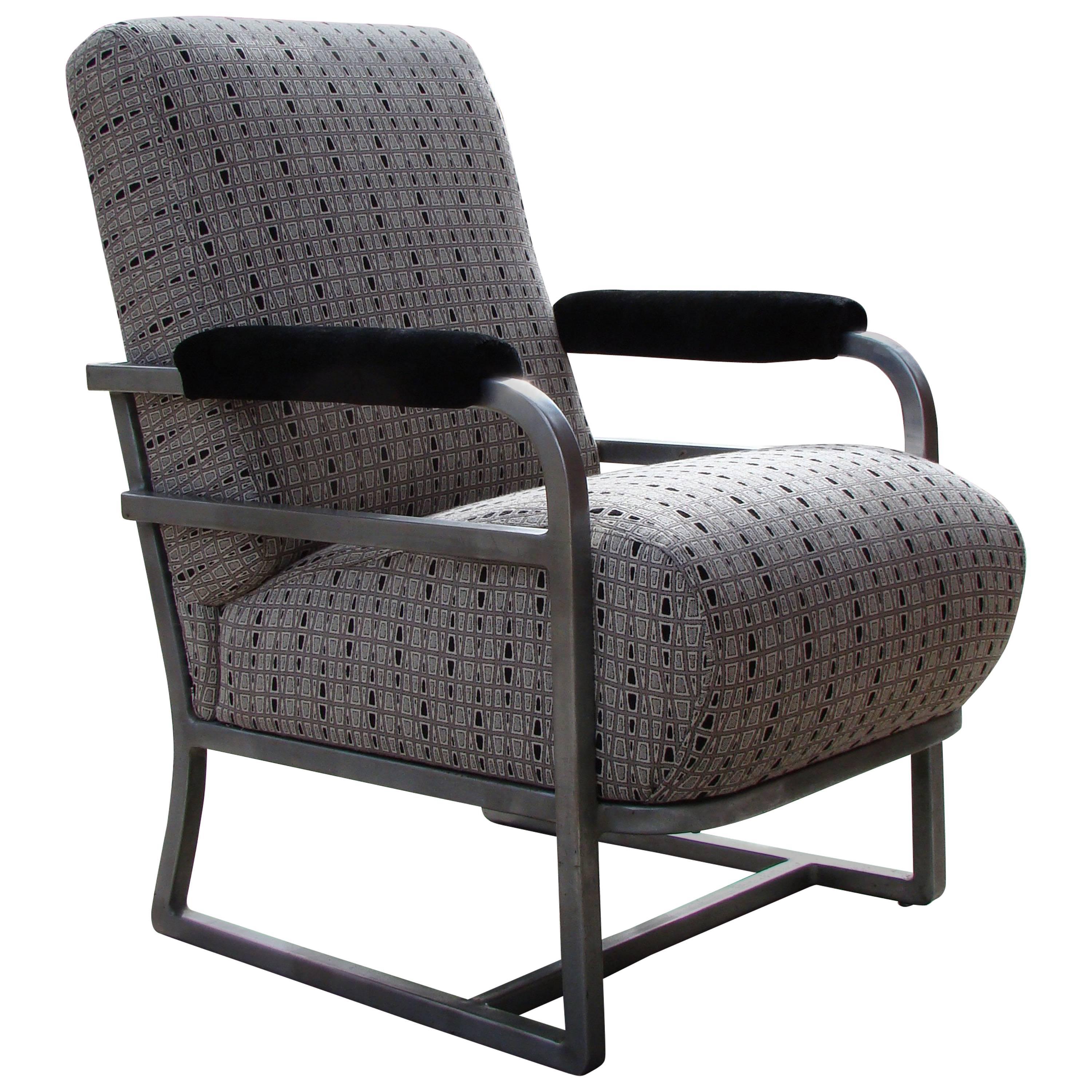 Art Deco Machine Age Tubular Aluminum Railroad Train Lounge Chair For Sale