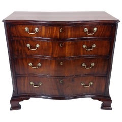 Fine Quality 18th Century Figured Chippendale Design Serpentine Fronted Chest