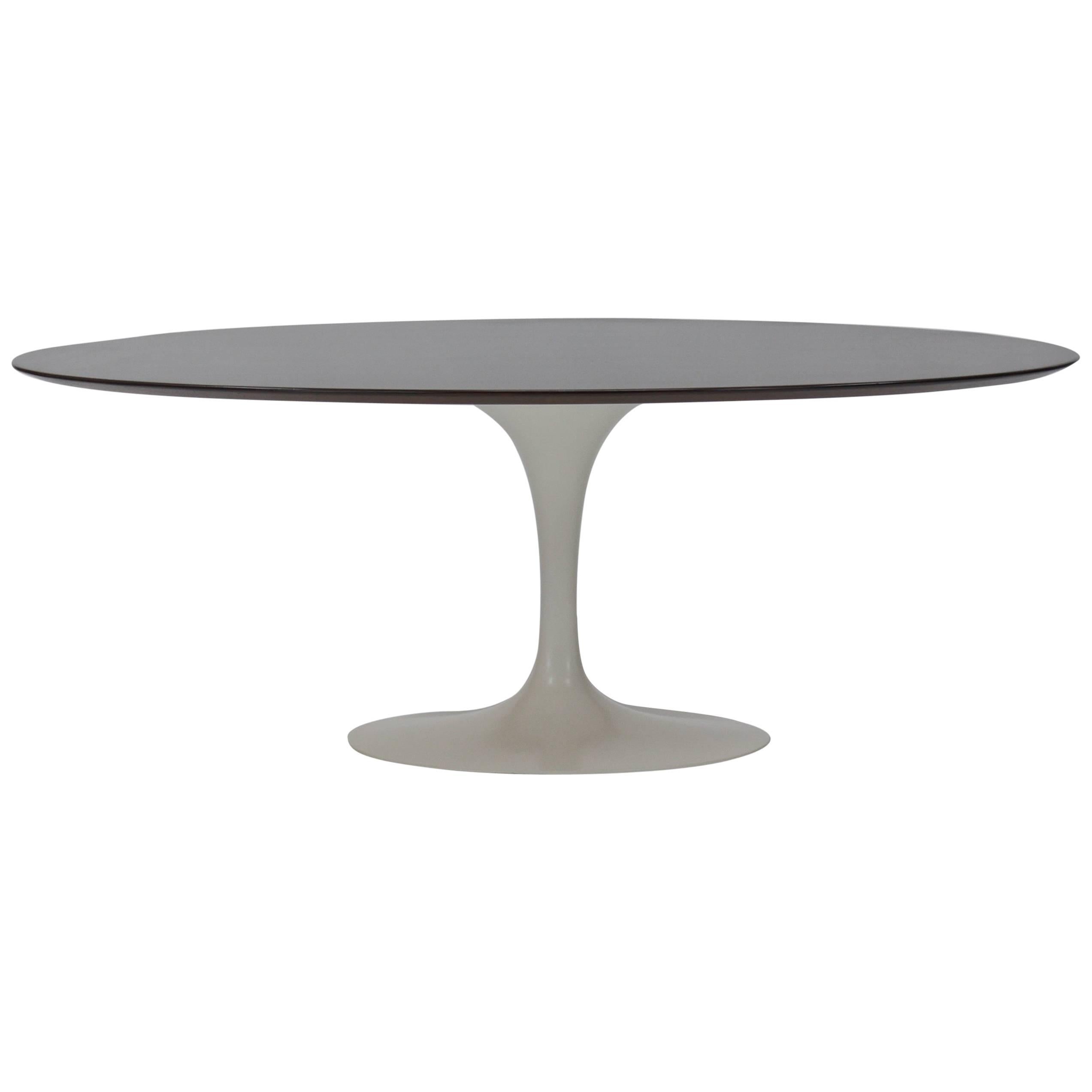Oval Tulip Dining Table by Eero Saarinen for Knoll
