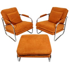 Mid-Century Modern Pair of Tubular Chrome Lounge Chairs and Ottoman