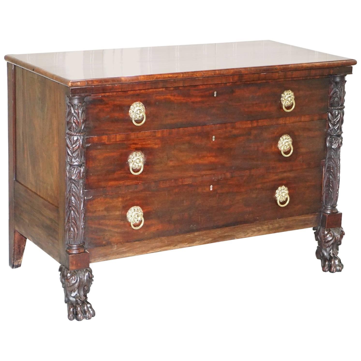 Lion Hairy Paw Carved American Federal Philadelphia Chest of Drawers, 1825