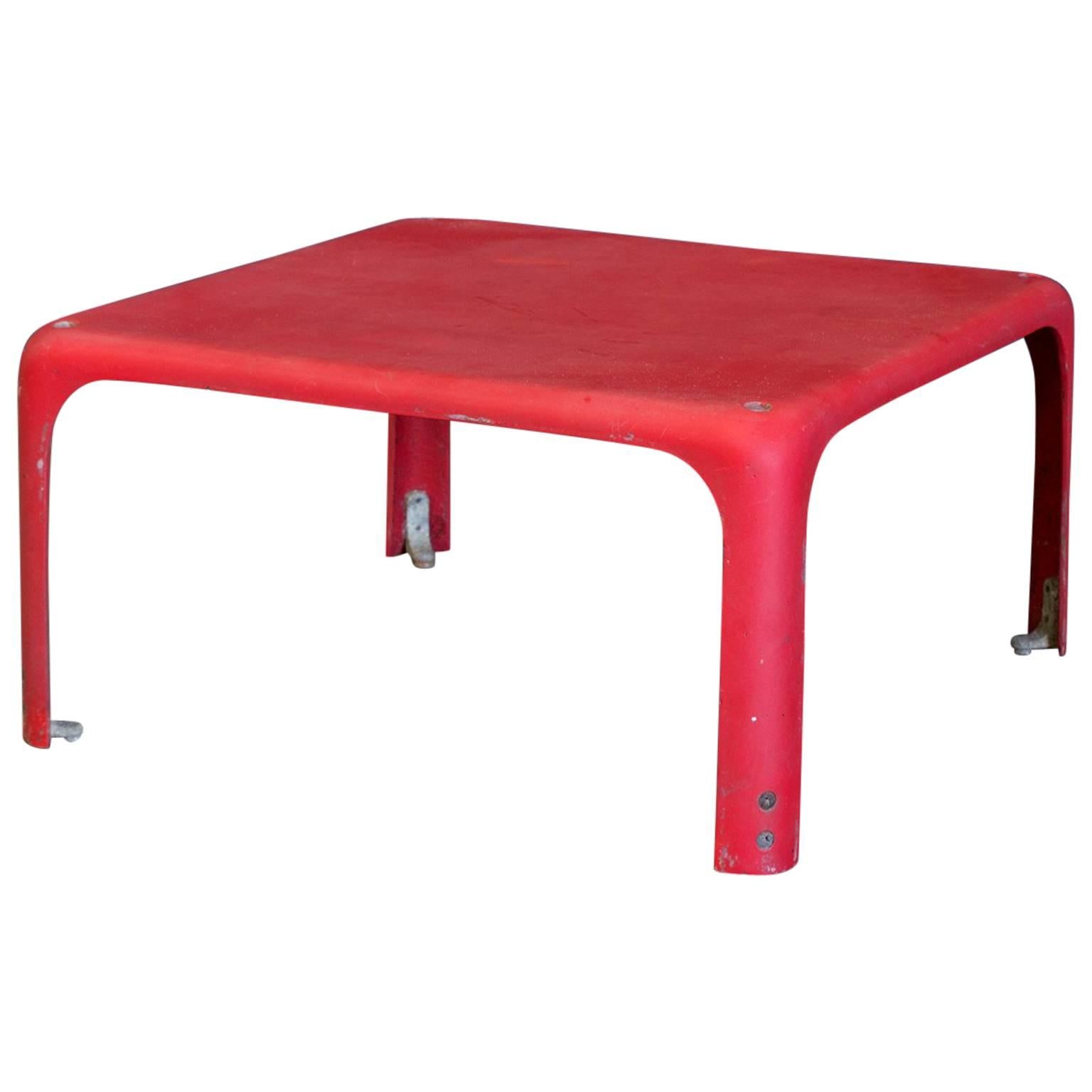 1964, Vico Magistretti for Artemide, Red Demetrio 45 Stackable Table