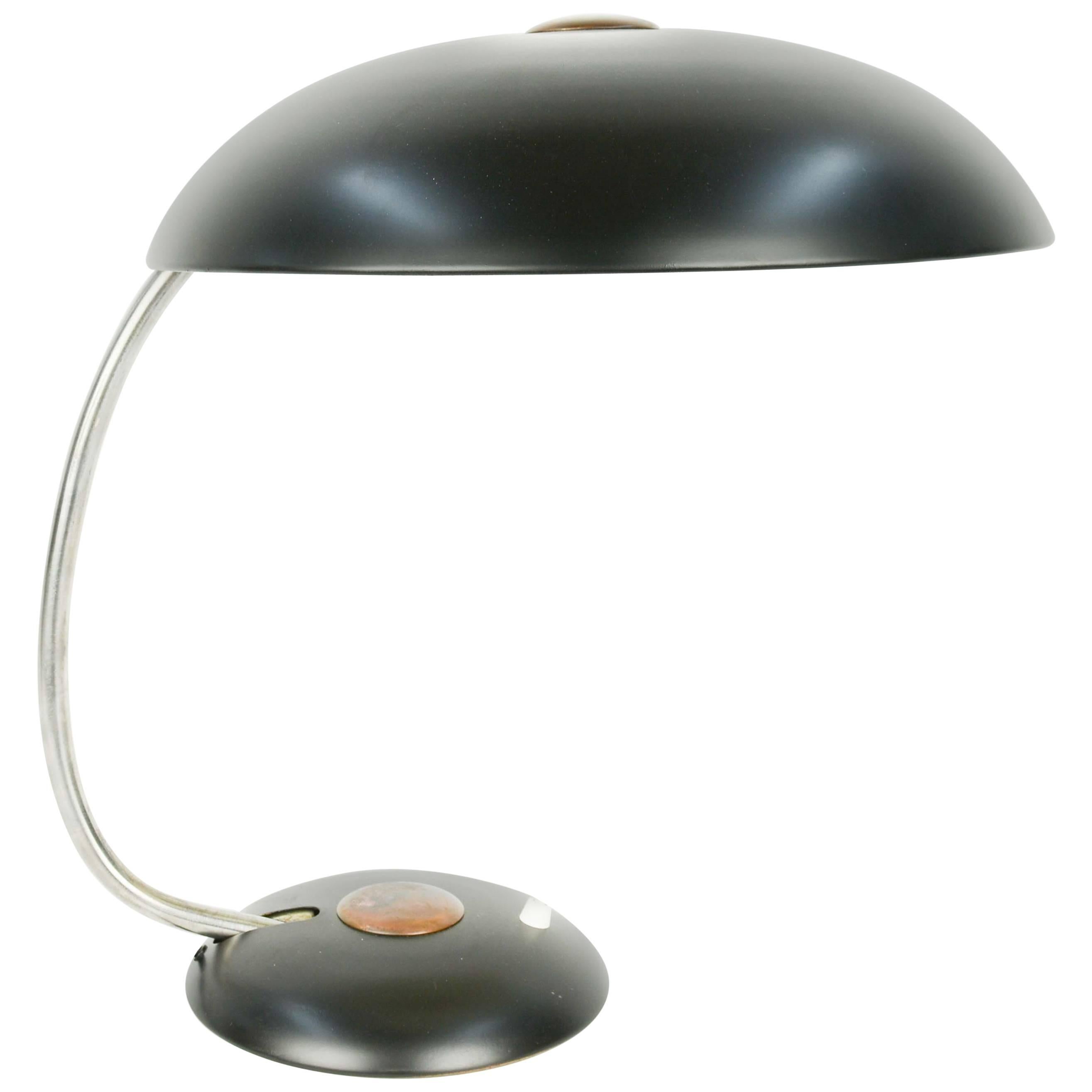 Grand Black Helio Desk Lamp