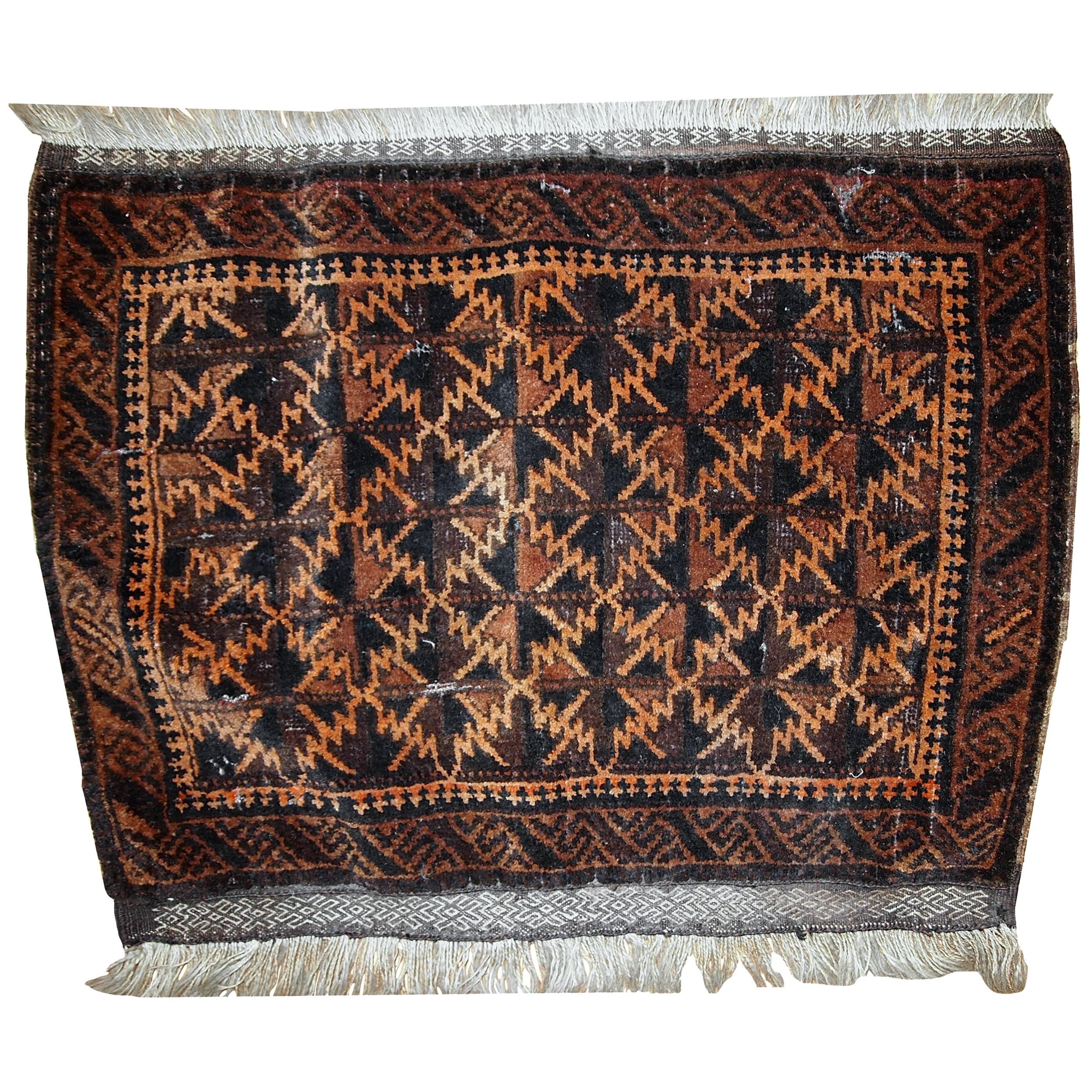 Handmade Antique Collectible Afghan Baluch Bag Face, 1920s, 1C366 For Sale