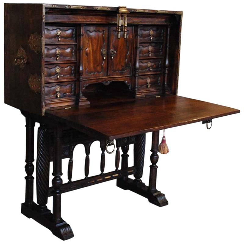 Antique 19th century Baroque Spanish Desk ‘Bargueño’ in solid walnut 
