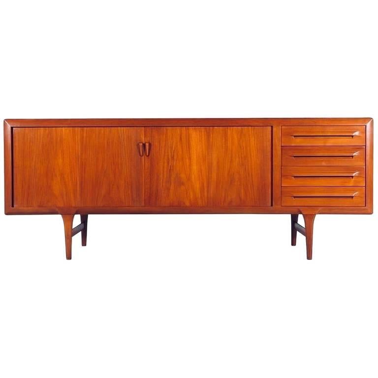 Danish Modern Teak Credenza or Sideboard by Ib Kofod-Larsen for Faarup For Sale