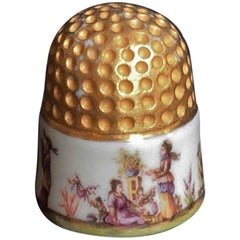 Antique Meissen Porcelain Thimble with Chinoiserie Scenes, circa 1735-1740