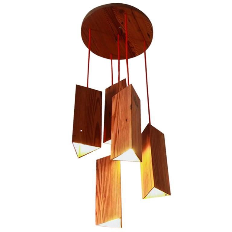 Pendant Lamp in Wood. Brazilian Contemporary Design by O Formigueiro. For Sale