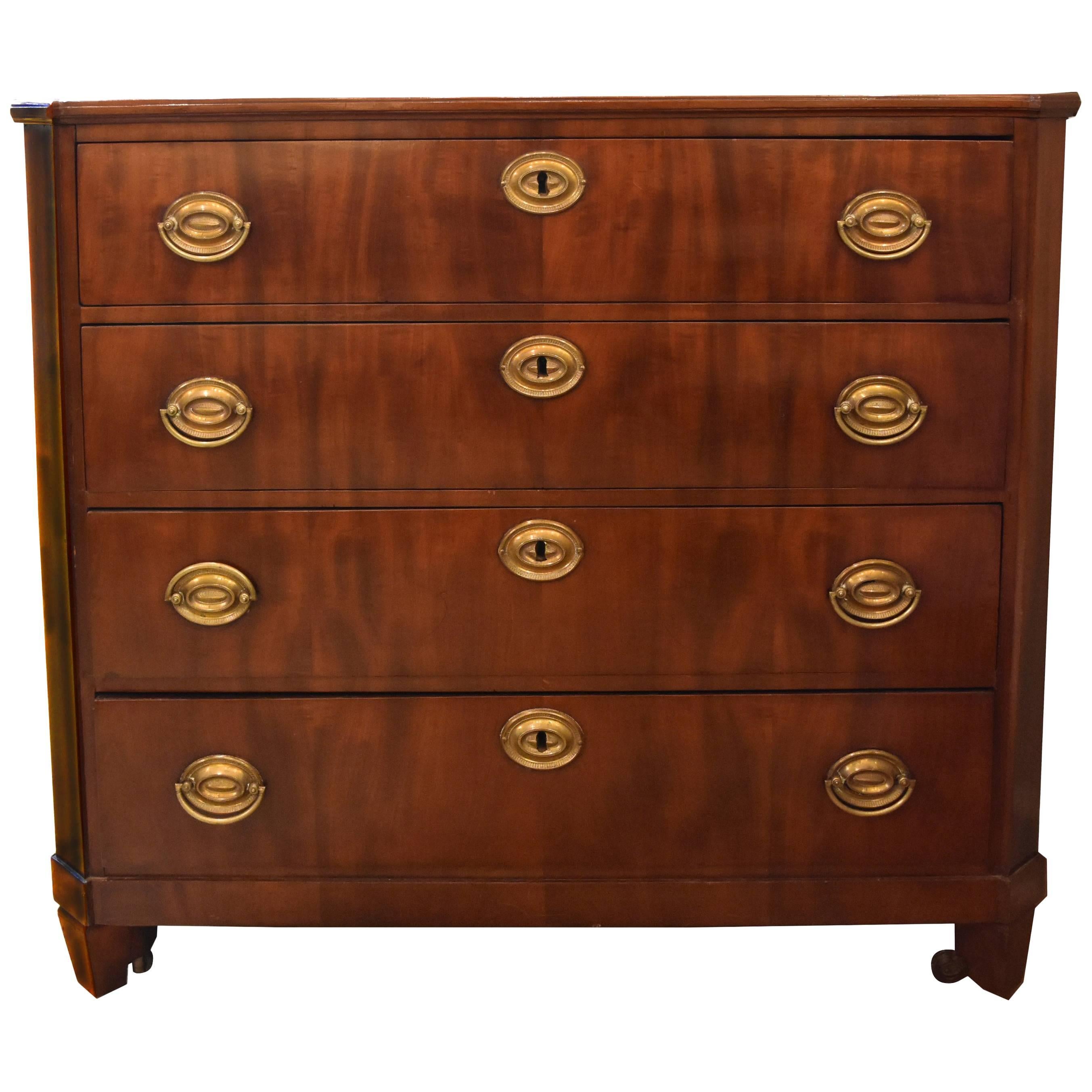 Early 19th Century Small Mahogany Chest