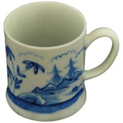 Kaffeekanne, blau-weißes „Bamboo- und Pagode“, Bogenporzellan, um 1751