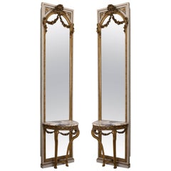 Paire de consoles et de miroirs français partiellement dorés et peints, 19ème siècle
