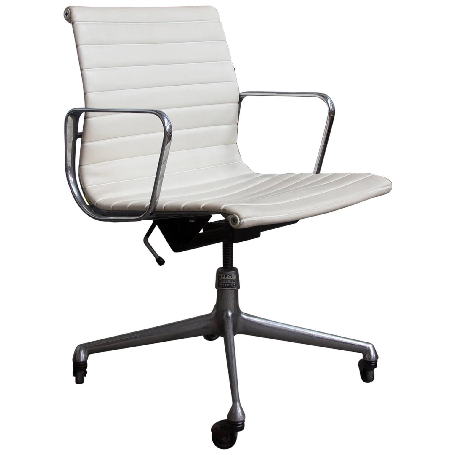 1958 Ray and Charles Eames, White Vinyl Adjust, Tilt, Office Chair Four Wheels