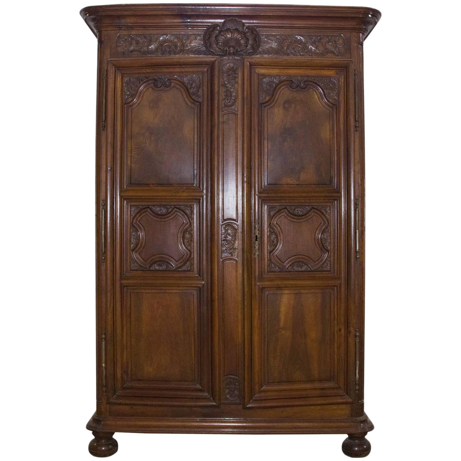 19th Century Louis XIV Style Walnut French Armoire, circa 1820 For Sale