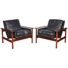 Sven Ivar Dysthe 7001 Leather Lounge Chairs, Pair