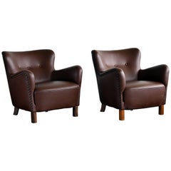 Fritz Hansen, Pair of Club Chairs in Brown Leather with Brass Nails, 1940s
