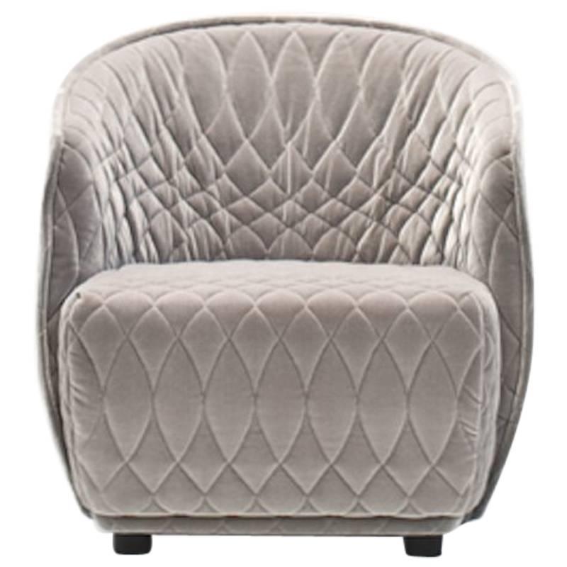 Moroso Redondo Small Armchair in Tufted Upholstery by Patricia Urquiola For Sale