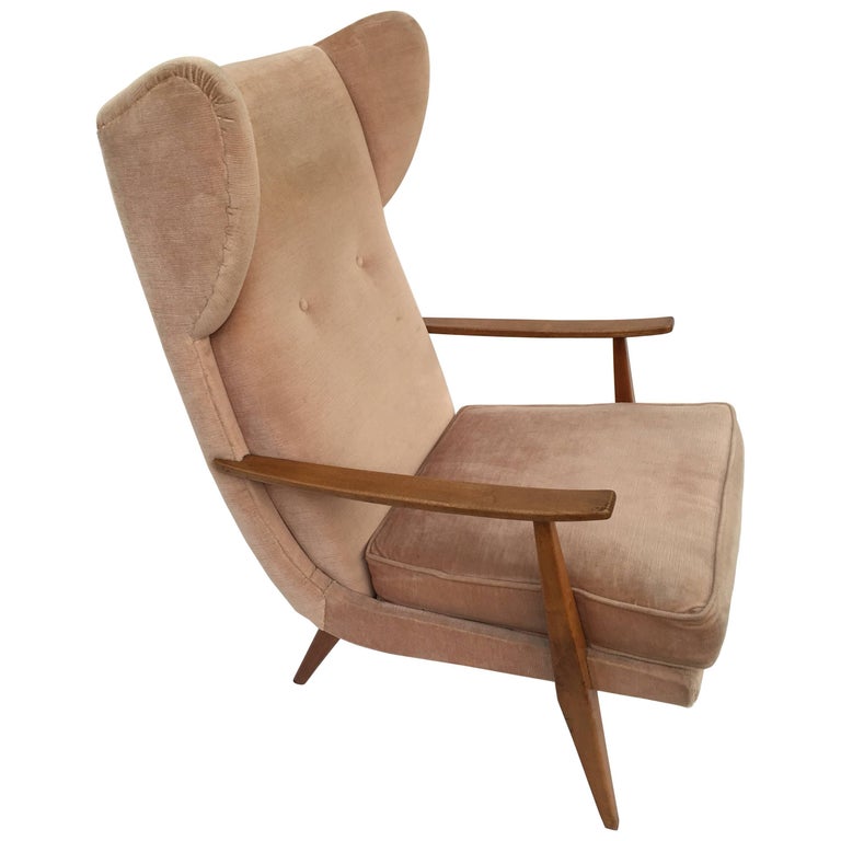 MidCentury Modern Australian Wing Chair For Sale at 1stDibs