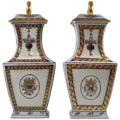 Vintage Tall Golden Foo Dog Covered Vases/Urns by Mottahedeh Reproduction Lowestoft Pair