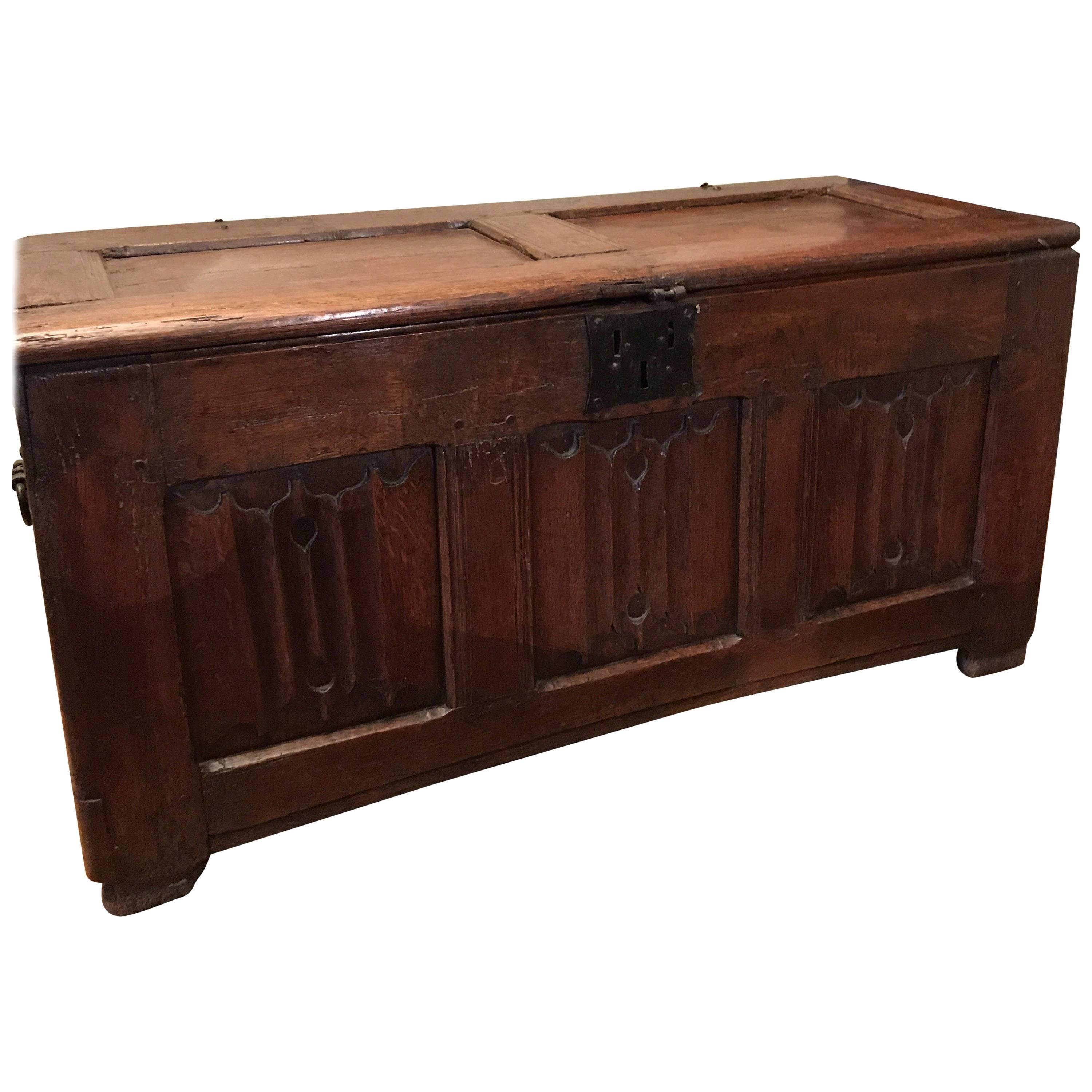 Gothic Late 15th Century Chest Linenfold Pannels of the Period