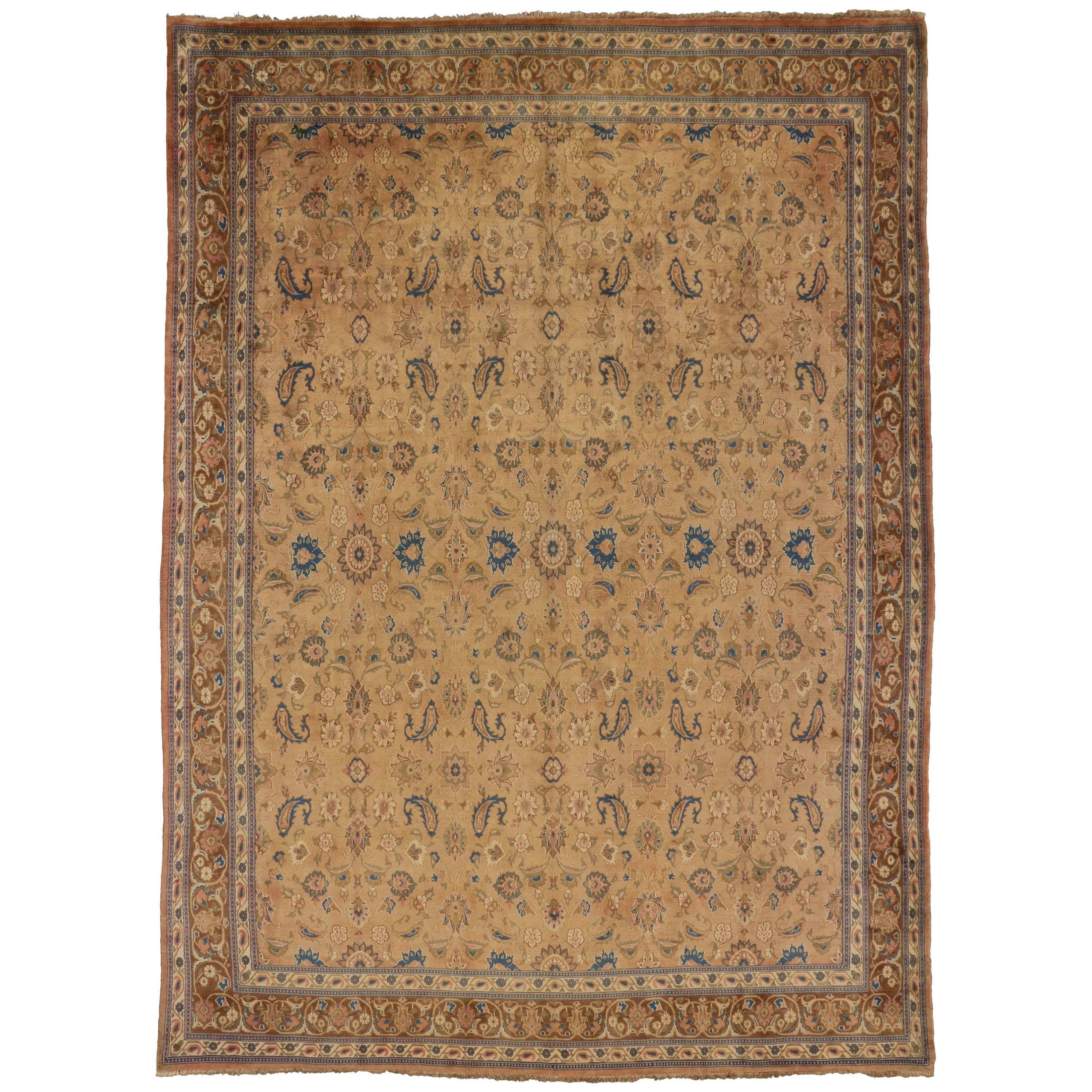 Vintage Persian Mashhad Rug with Traditional Modern Style