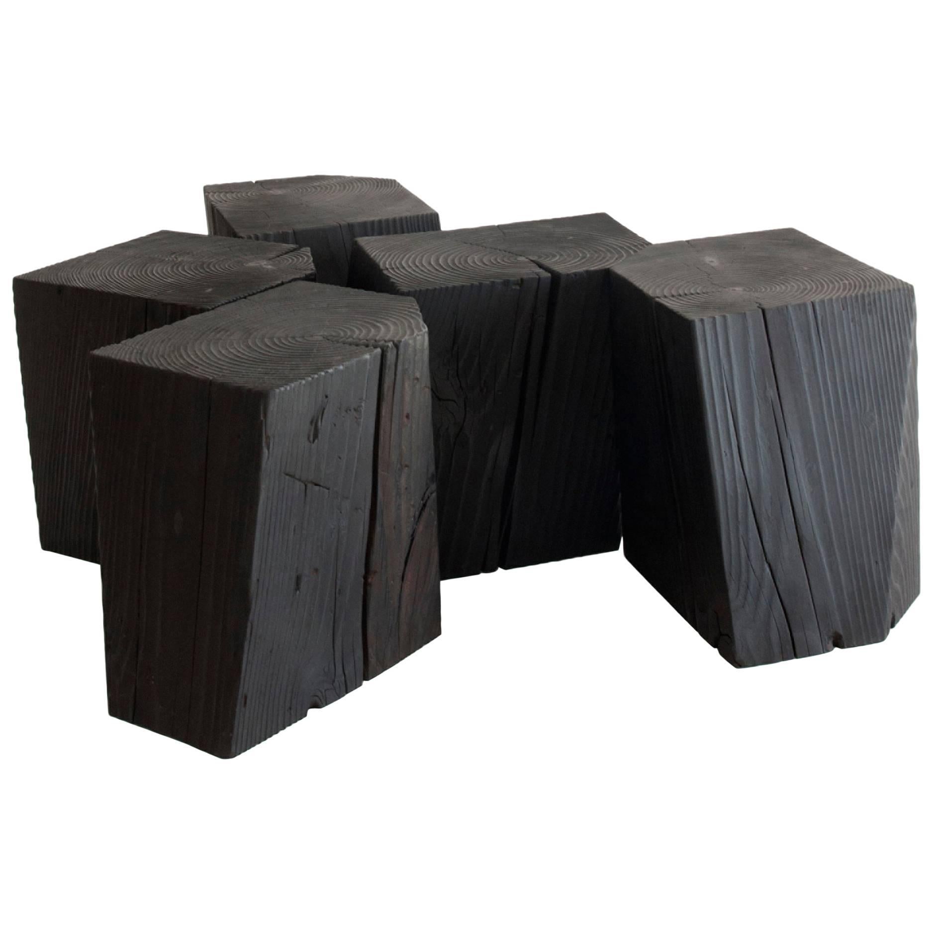 Blocs de charbon, tables basses ou tables d'appoint sculpturales, géométriques et Shou Sugi Ban en vente