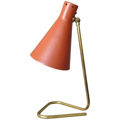 Great 1950s Red Enameled Triangle Brass Table Wall Lamp Stilnovo Arteluce Kalmar