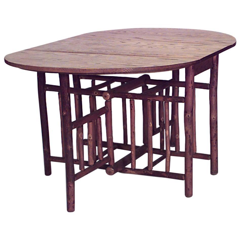 Table de salle à manger rustique américaine ancienne en vieux pacanier à feuilles tombantes