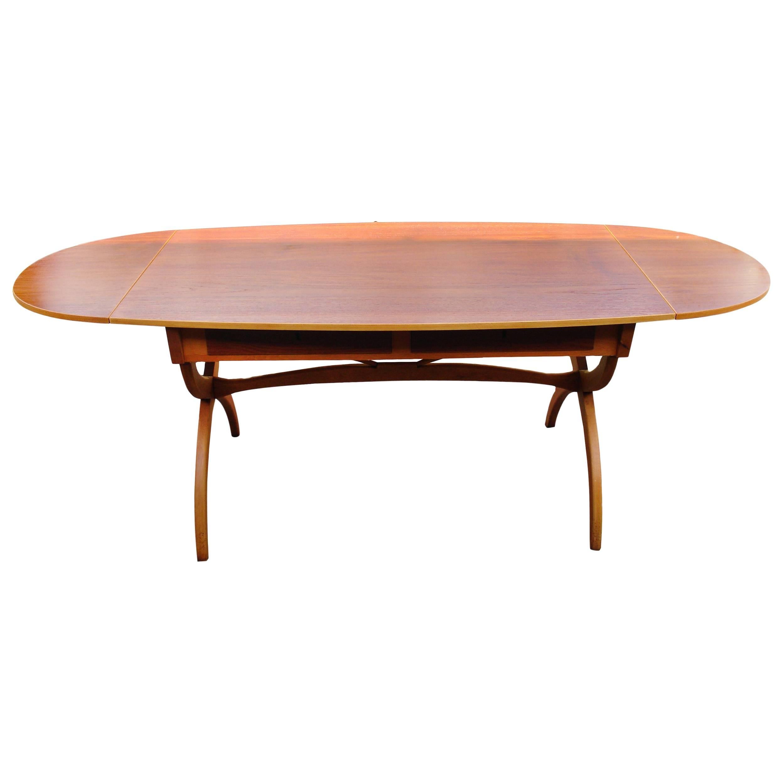 Danish Drop-Leaf teak Office Desk or Dining Table by Børge Mogensen in Teak 1950 For Sale