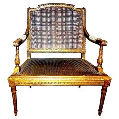 Silla infantil francesa de madera dorada estilo Luis XVI del siglo XIX