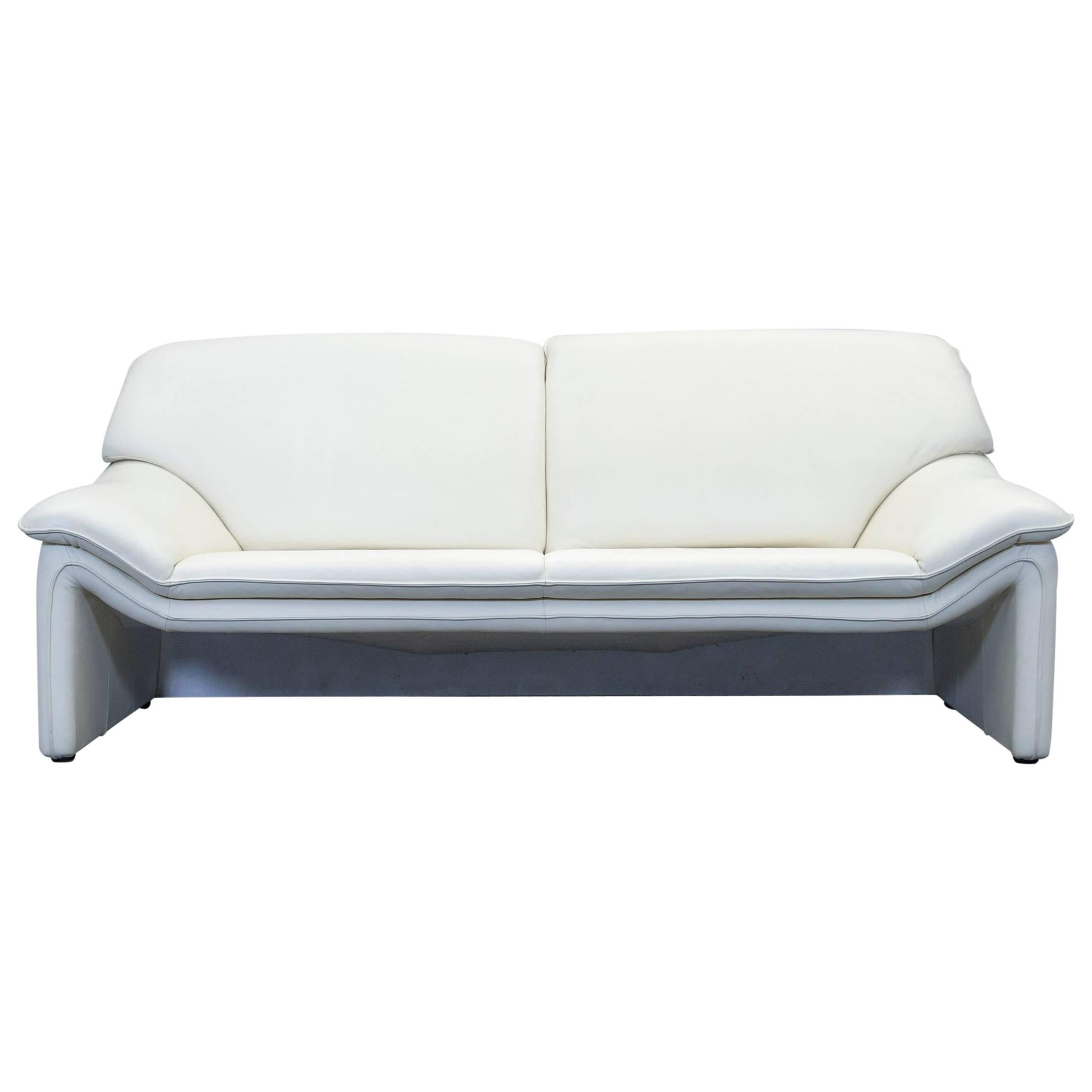 Laauser Atlanta Designer Sofa Leather Crème Two-Seat Couch Modern For Sale