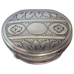 Very Rare George III Escutcheon Vinaigrette