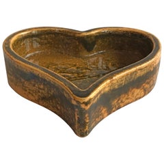 Kähler by Svend Hammershøi, Small Heart Shaped Bowl Uran Glazed, 1930s, Denmark
