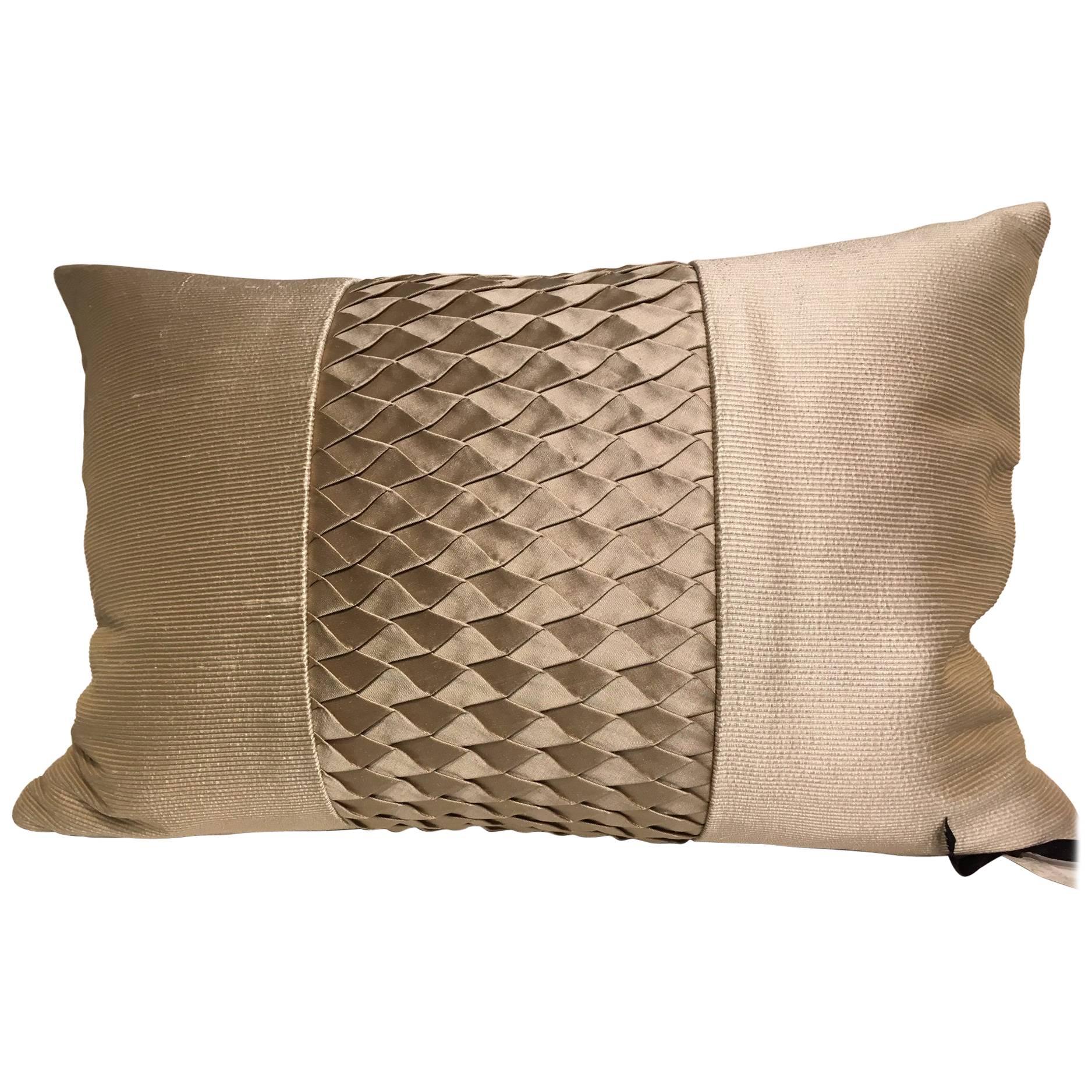 Silk Cushion Pleated Centre Stripe Detail Color Pure Platinum Rip Fabric