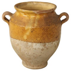 Antique French Confit Topf in typischer Provence mit senfgelber Glasur