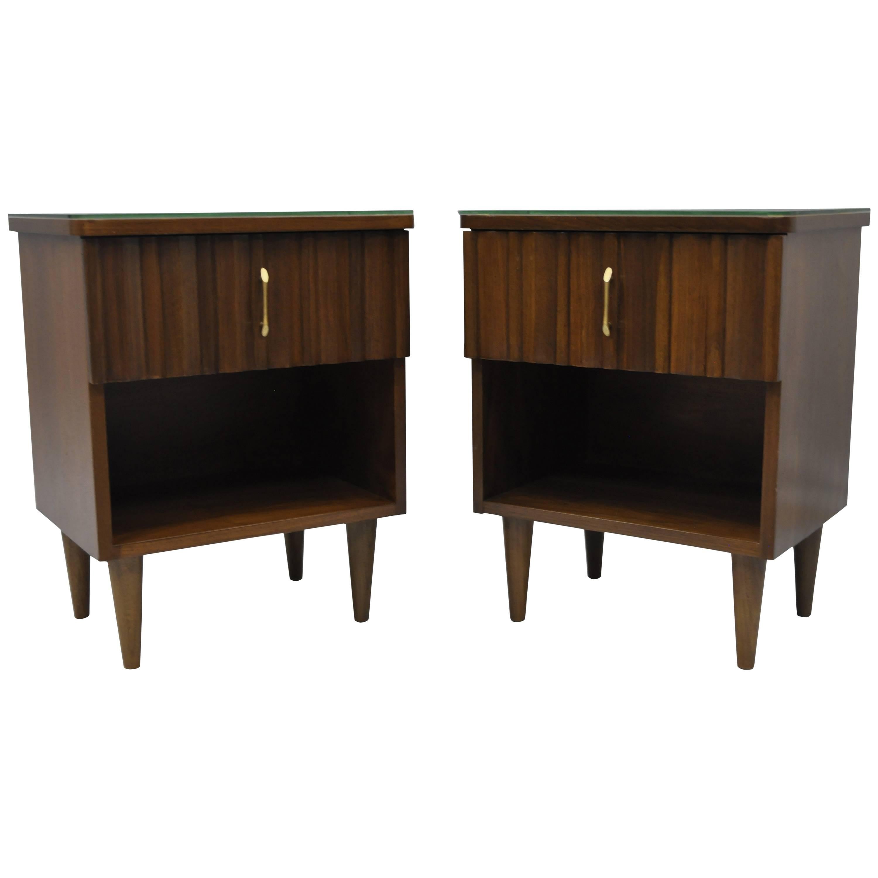 Pair of Vintage Mid Century Modern Danish Walnut Nightstands Bedside End Tables