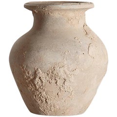 Vase aus der Han-Dynastie mit unglasierter Oberfläche