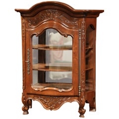 Early 20th Century French Carved Bombe Walnut Hanging Vitrine from Provence
