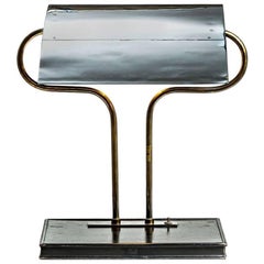 Leading Edge Desk Lamp