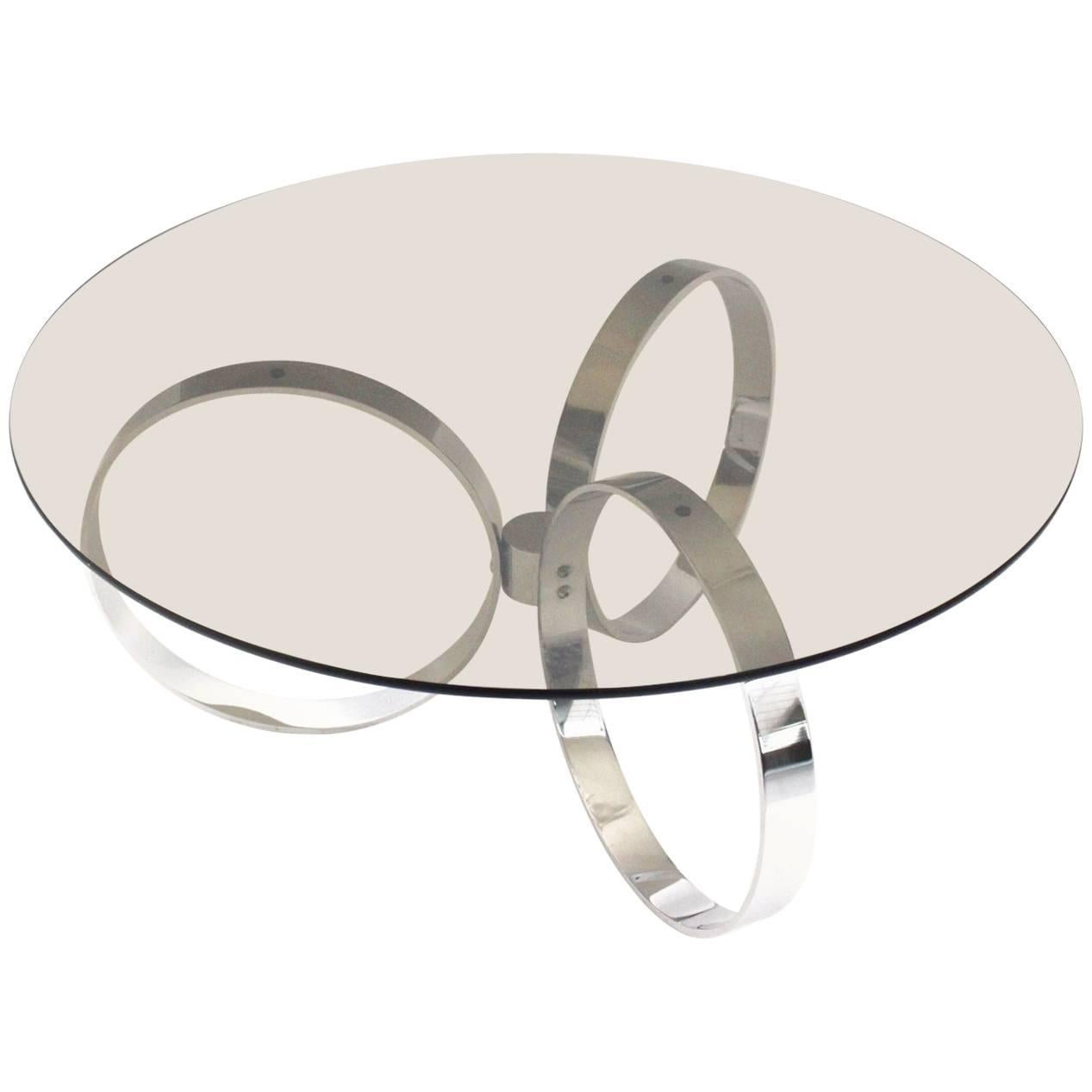 Table basse moderniste chromée avec trois anneaux, 1970