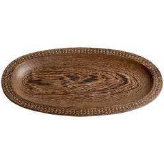 Vassoio in legno massiccio intagliato in Wengè