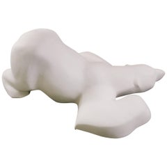 Sculpture d'ours polaire en résine blanche mate