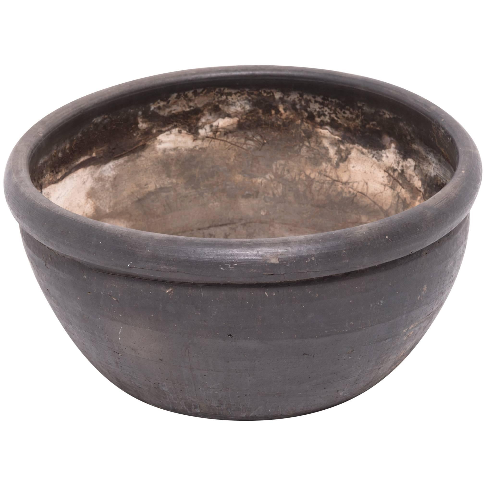 Chinese Black Clay Basin