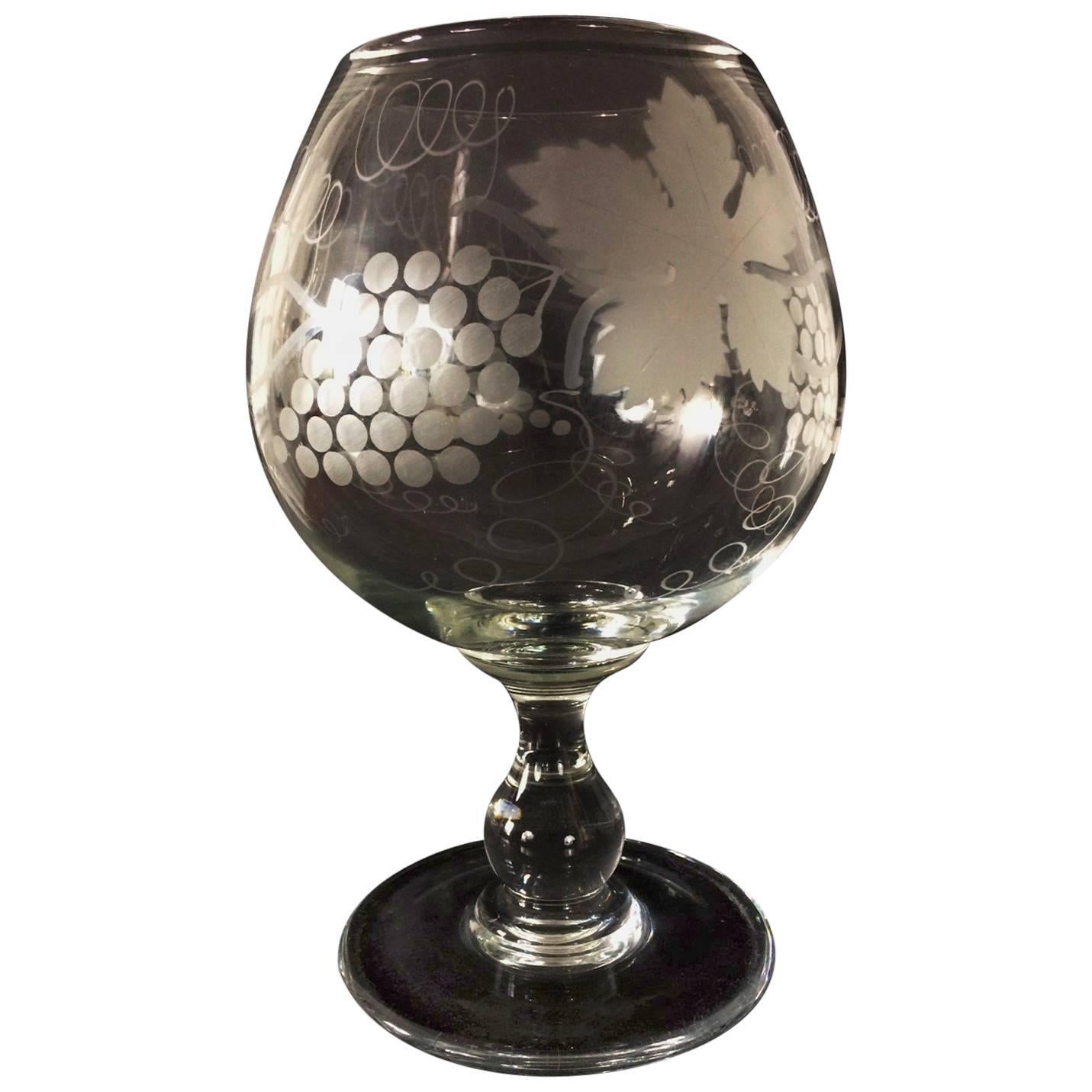 Blown Glass Soufflé Rafraichissoir with Vines Decor  End of the 19th Century For Sale