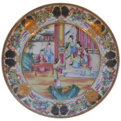 Antique Very Fine Canton Medallion Court Scene Plate