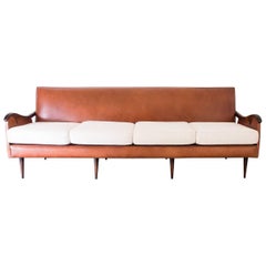 1950s Sofa in Rosewood by Liceu de Artes e Ofícios, Brazil Modern Design