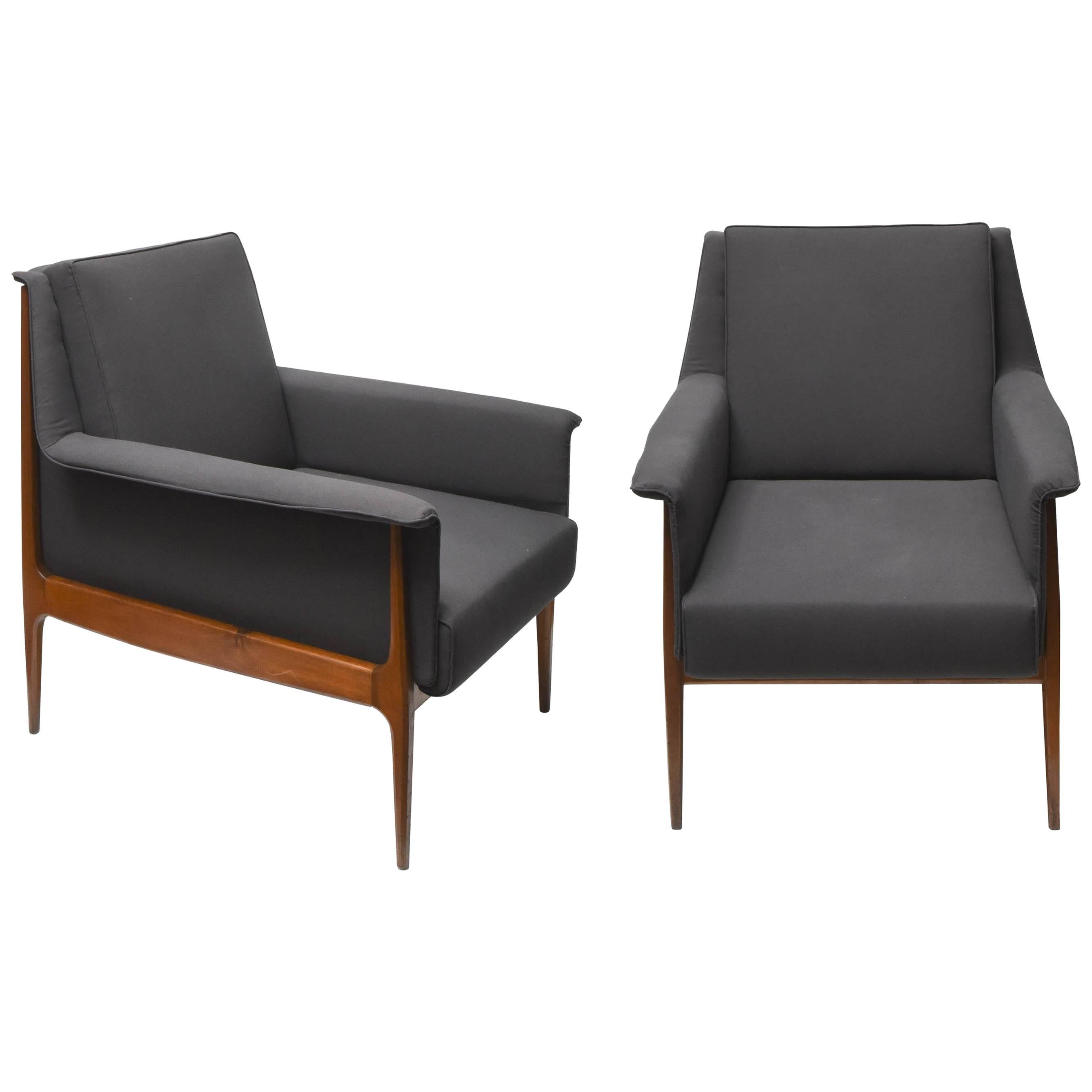 Pair of Armchairs Attributed to Anonima Castelli For Sale