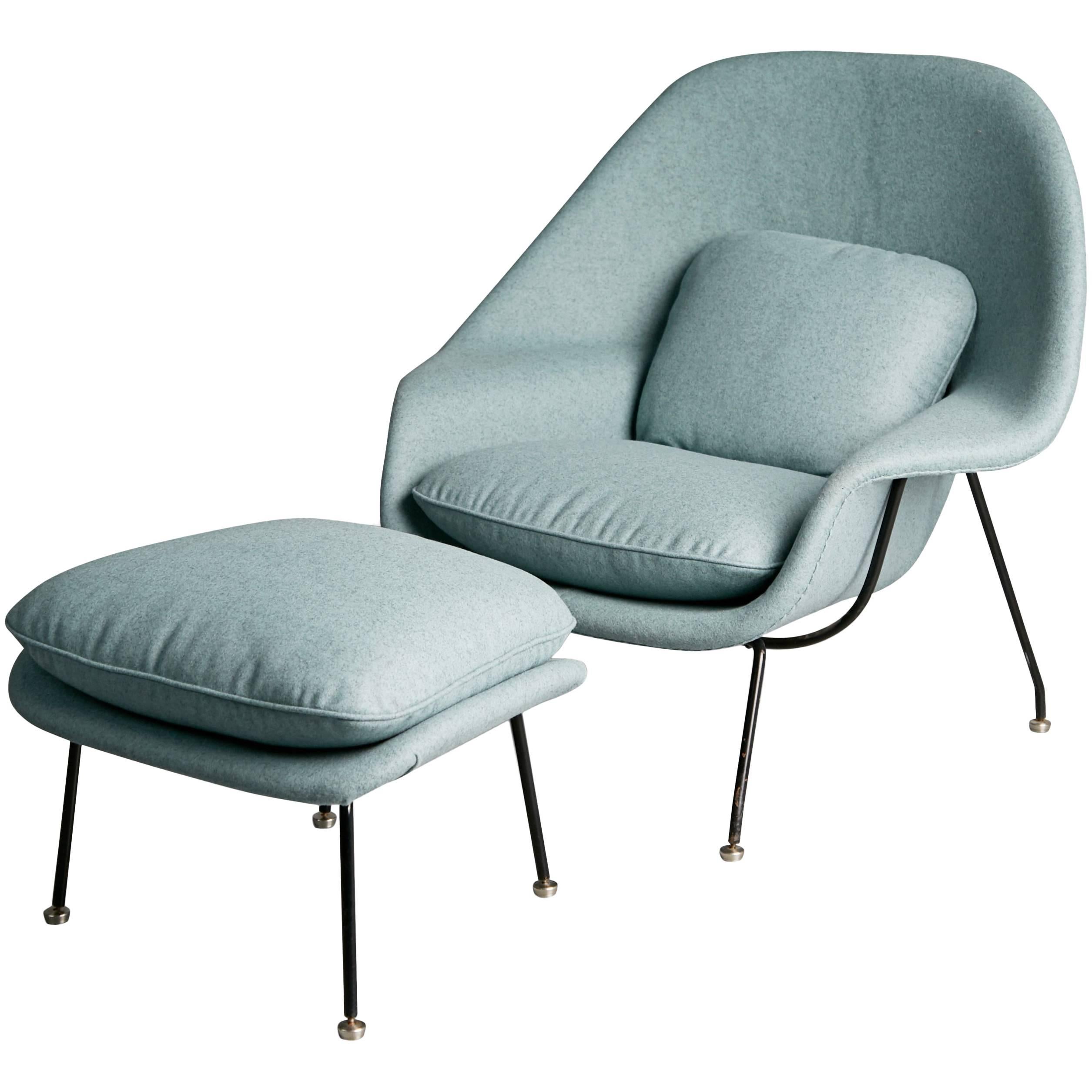 Newly Upholstered Womb Chair and Ottoman by Eero Saarinen for Knoll, circa 1950