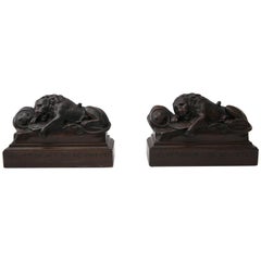 Antique Pair of Carved Wood Book Ends Depicting the Swiss Guard Lions of Lucerne, France