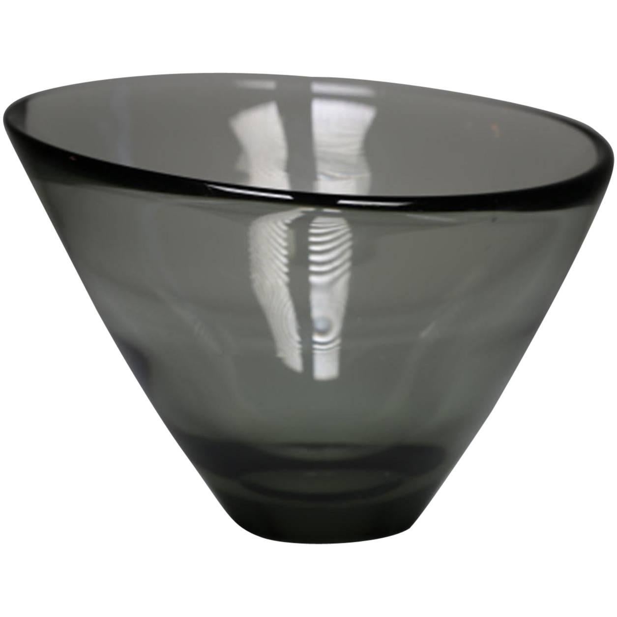 Mid-Century Modern Bowl Signed Holmegaard, Denmark, circa 1950